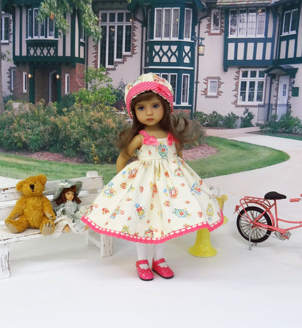 Avon Calling - dress, hat, tights & shoes for Little Darling Doll or other 33cm BJD
