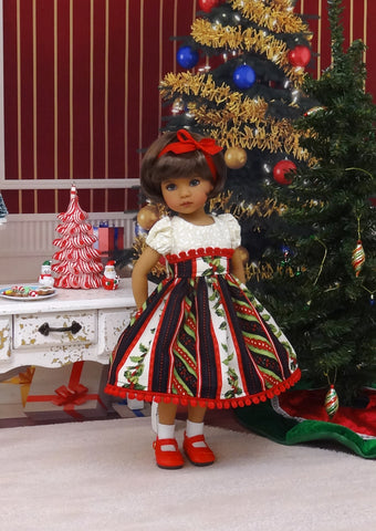 Elegant Holly - dress, socks & shoes for Little Darling Doll or 33cm BJD