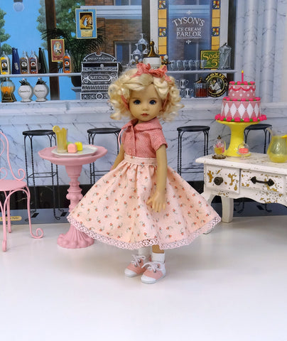 Swinging Rosebuds - blouse, circle skirt, socks & saddle shoes for Little Darling Doll or 33cm BJD
