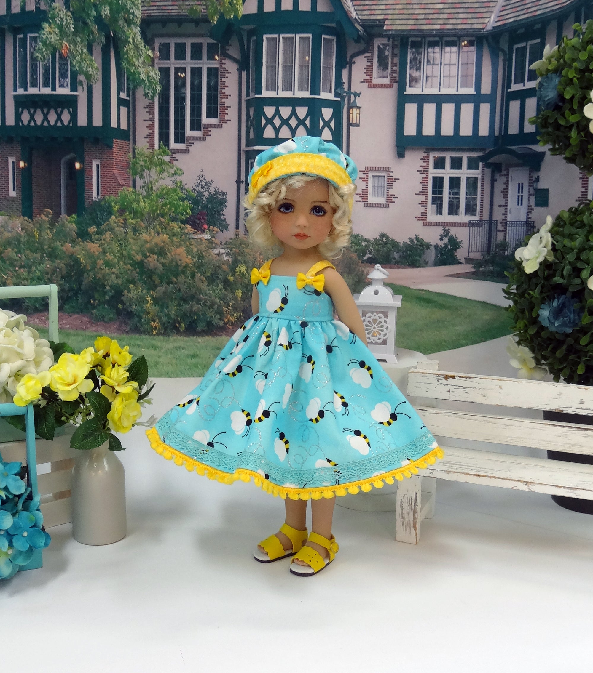bellHOLIDAY ホリデイ +little suzie 2点おまとめ Busy Bee - dress, hat & sandals for Little Darling Doll or