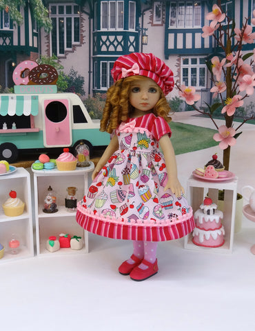 Cupcake doll store clothes