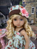 Retro Robin - dress, hat, tights & shoes for Little Darling Doll or other 33cm doll