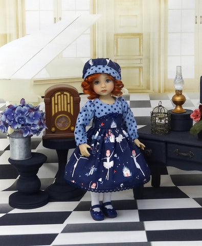 Swan Lake - dress, hat, tights & shoes for Little Darling Doll or 33cm BJD